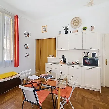 Henri Camille Real Estate - Florida 2 - 2 Bedrooms Close Center Апартаменты *